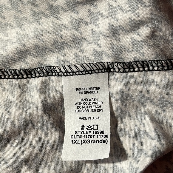 Cardigan - Picture 5 of 5